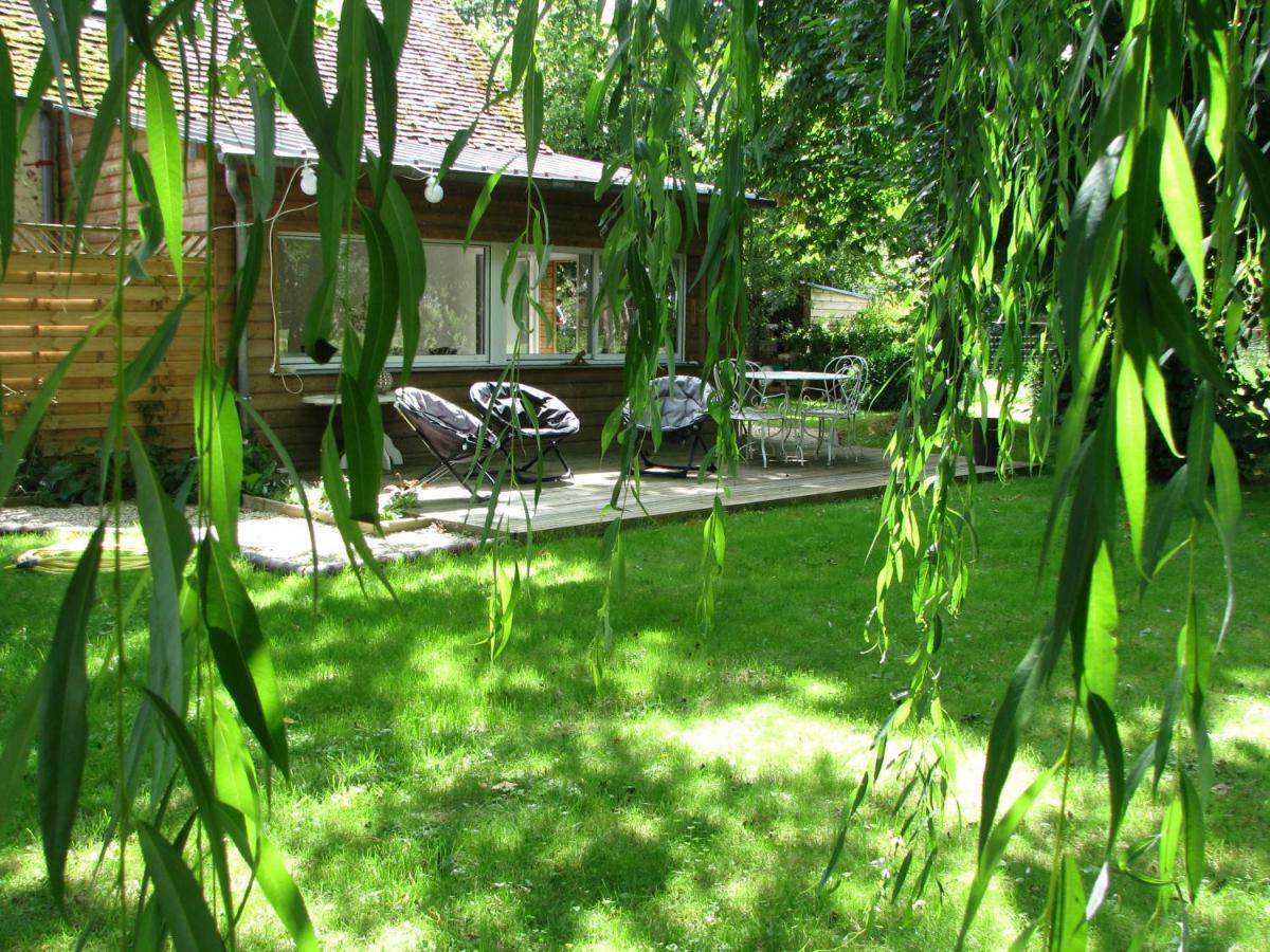 Апартаменты Tante Pim Neuilly-sur-Eure Экстерьер фото